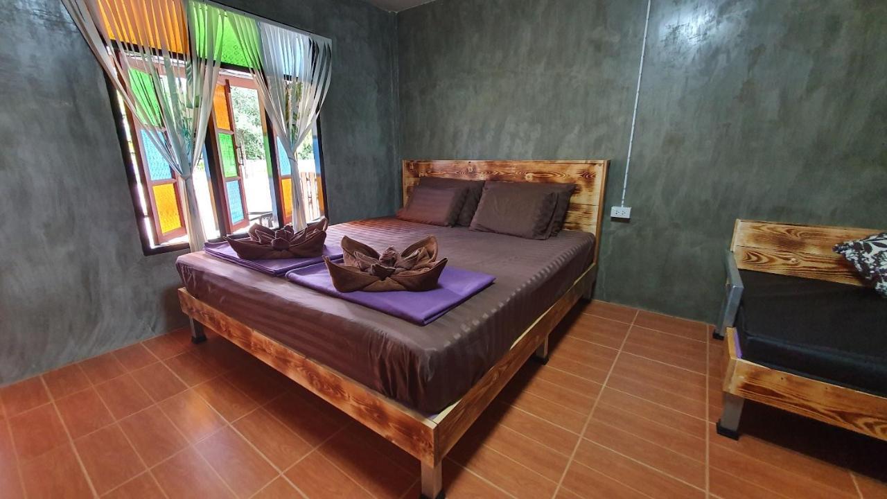 Moonshine Resort Chumphon Ngoại thất bức ảnh